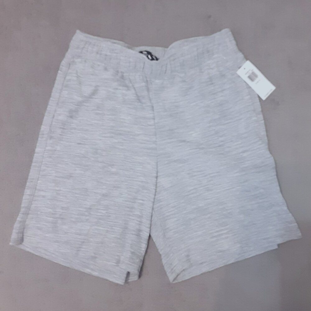 NWT! Boys Old Navy Go Active Shorts. Size 6 Pockets Gray. Basketball